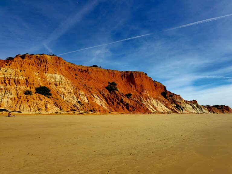 Best 10 Beaches in Algarve, Portugal