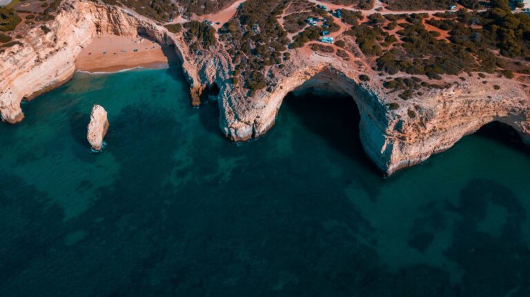 Best 10 Beaches in Algarve, Portugal