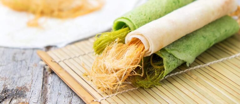 Best 10 Foods You Must Try in Bangkok - Roti Sai Mai