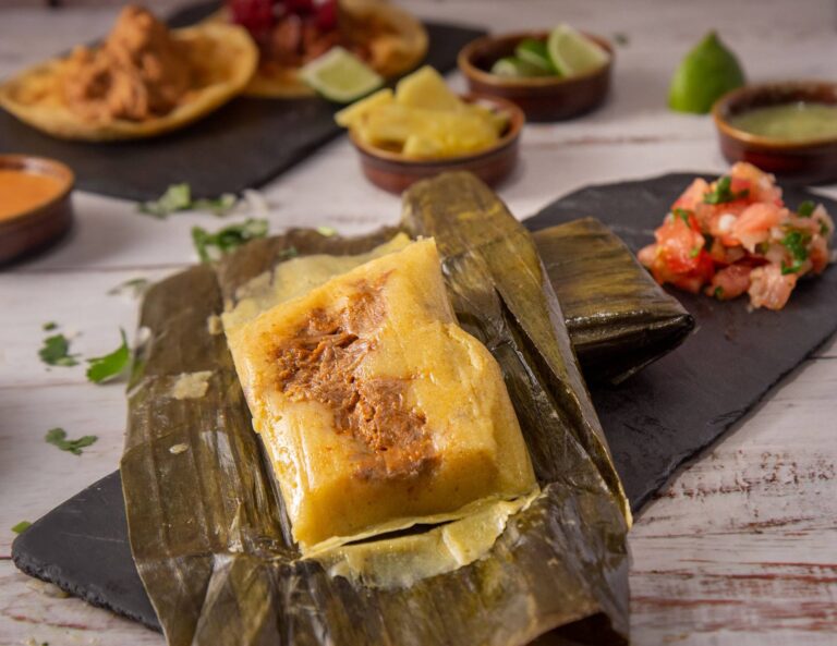 Best 10 Foods You Must Try in Oaxaca City - Tamales Oaxaqueños