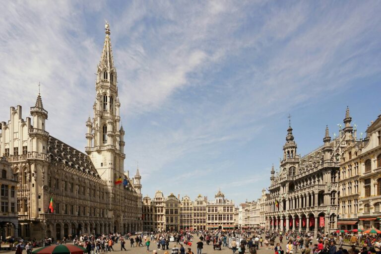Best 10 Things to See in Brussels grand place