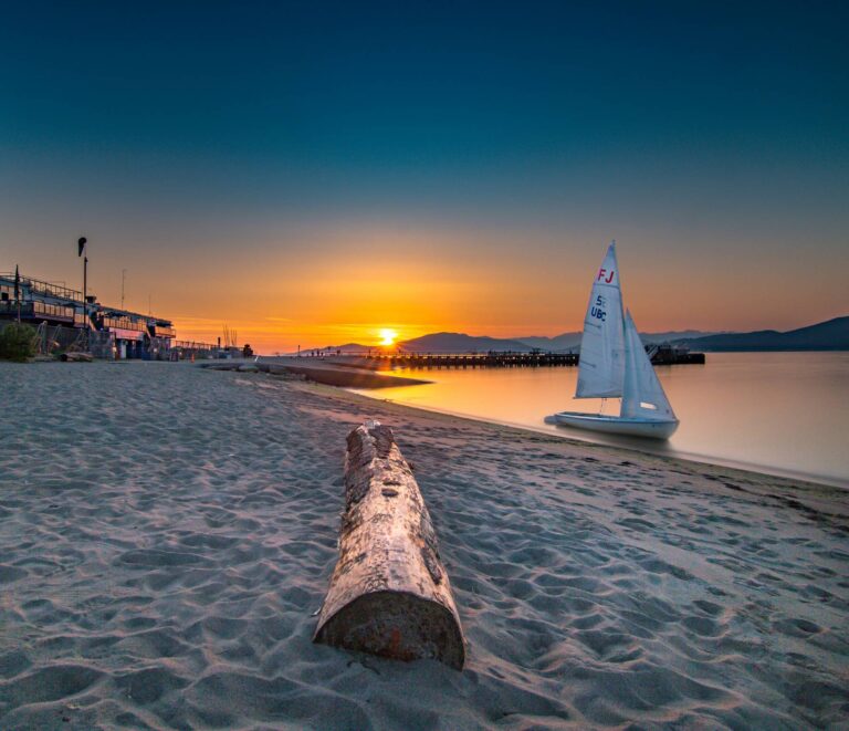 Best 10 Things to See in Vancouver English Bay Beach vancouver