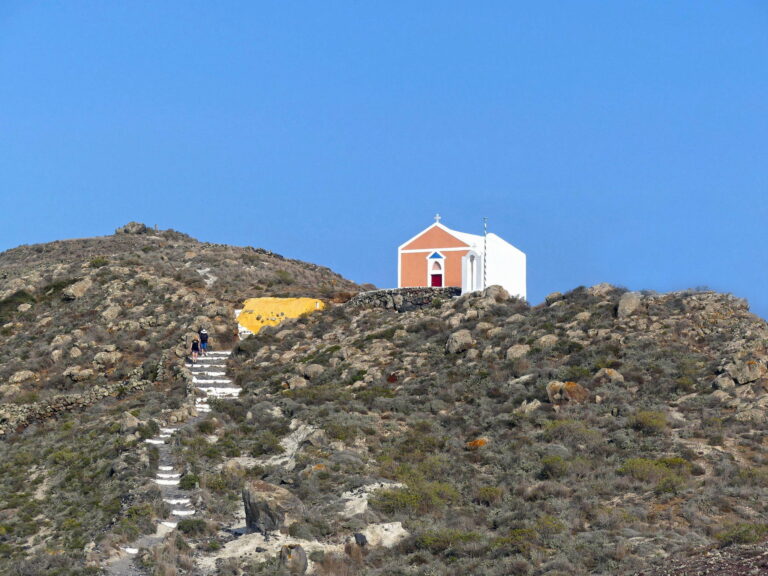 Trail Hike from Fira to Oia - Best 10 Couples Things to Do in Santorin