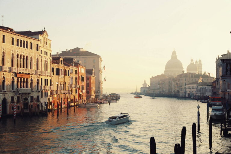 vaporeto venice sunset - Best 10 Couples Things to Do in Venice