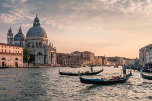Best 10 Couples Things to Do in Venice