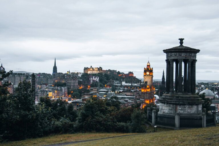 Edinburgh - Best 10 Rainy Day Things to Do in Edinburgh