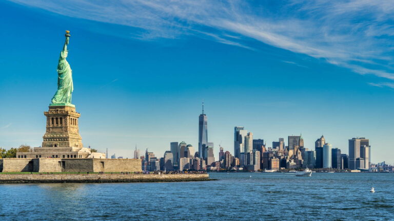 Statue of Liberty - Best 10 Things to See in New York City